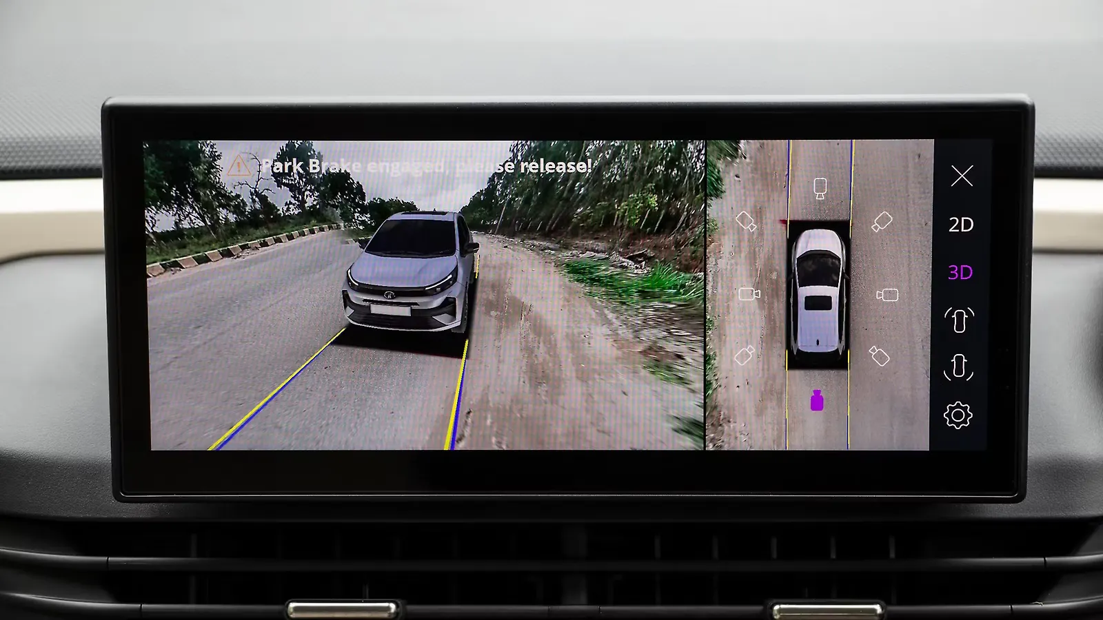 Tata Altroz Infotainment System