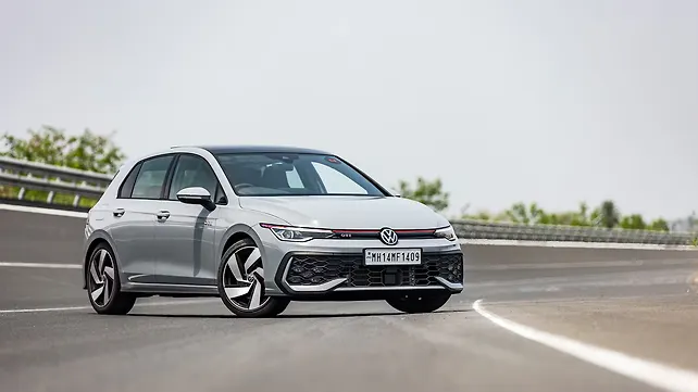 Volkswagen Golf GTI Right Front Three Quarter Volkswagen Golf GTI Right Front Three Quarter